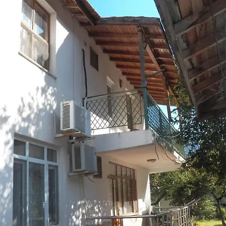 בית הארחה Irmak 4*