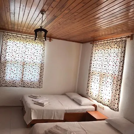 契拉勒俄麦克旅馆 招待所